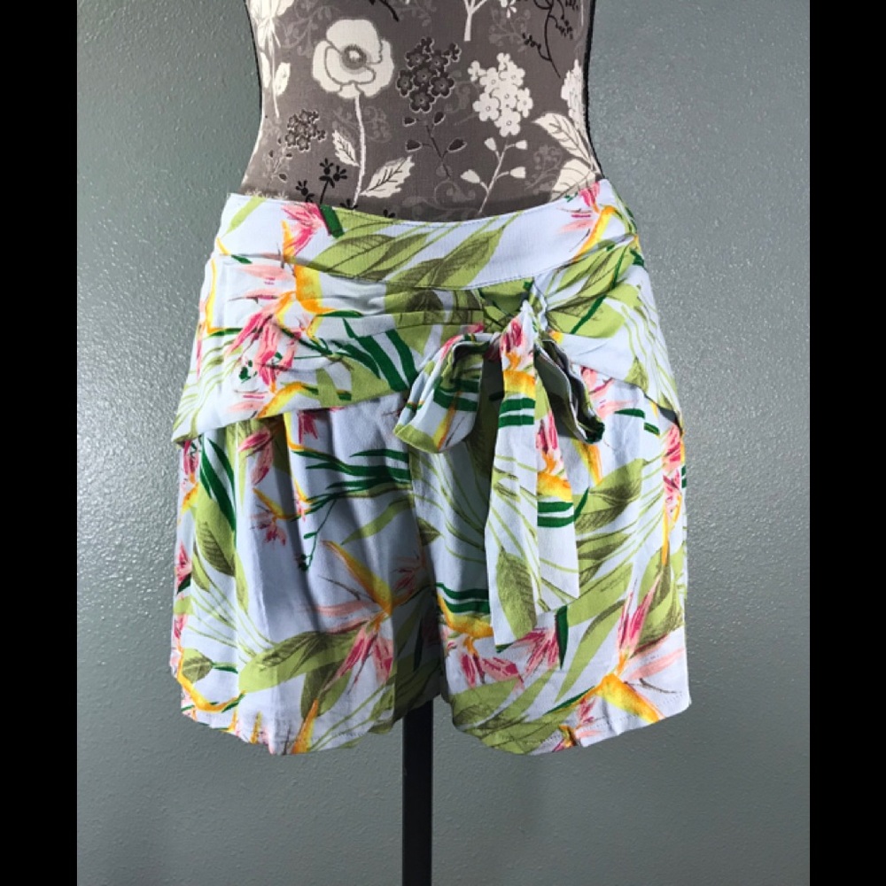 Poppy Tie Waist Tropical Soft Shorts